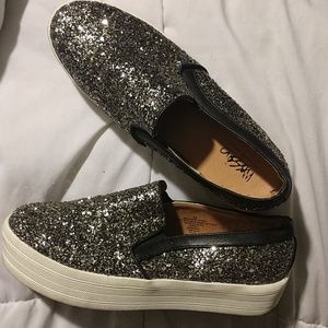 Glitter Flatform Slip-ons